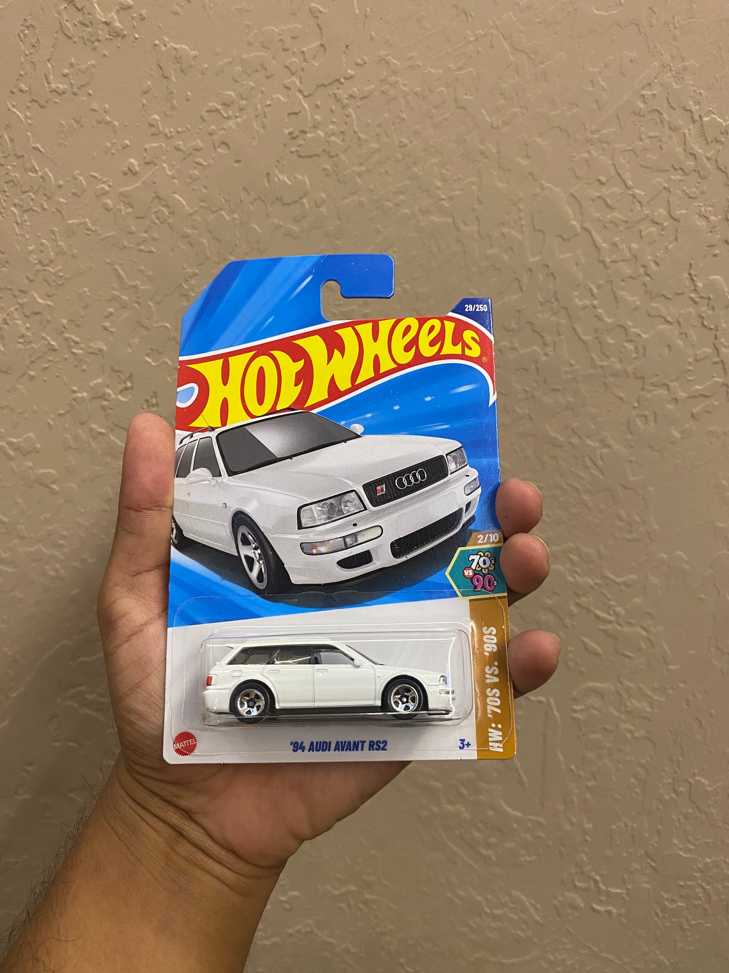 Hotwheels 94 Audi Avant RS2