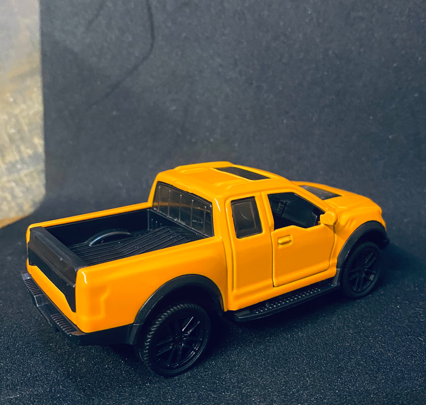 Metal Scale Model Toy Car