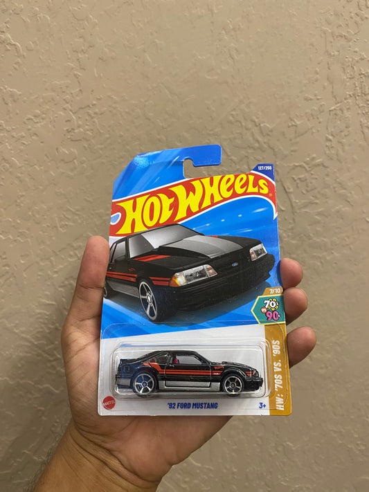 92 Ford Mustang HOTWHEELS